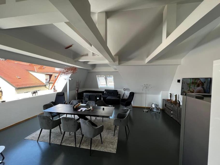 6 Zimmer Maisonette-Penthouse Pool Dachterrasse Luxus Munich Extérieur photo